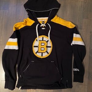 Old school bruins sweatshirt